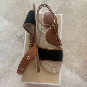 Michael Kors Lilah Flat Strappy Sandal Black Canvas NIB